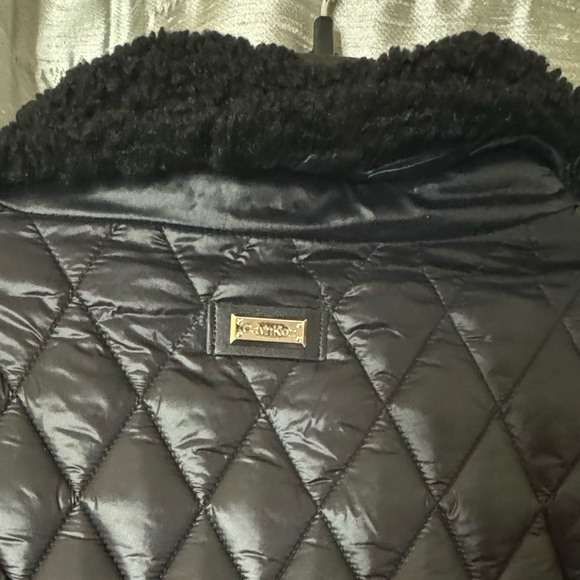 Calvin Klein plus size puffer jacket - Picture 3 of 9